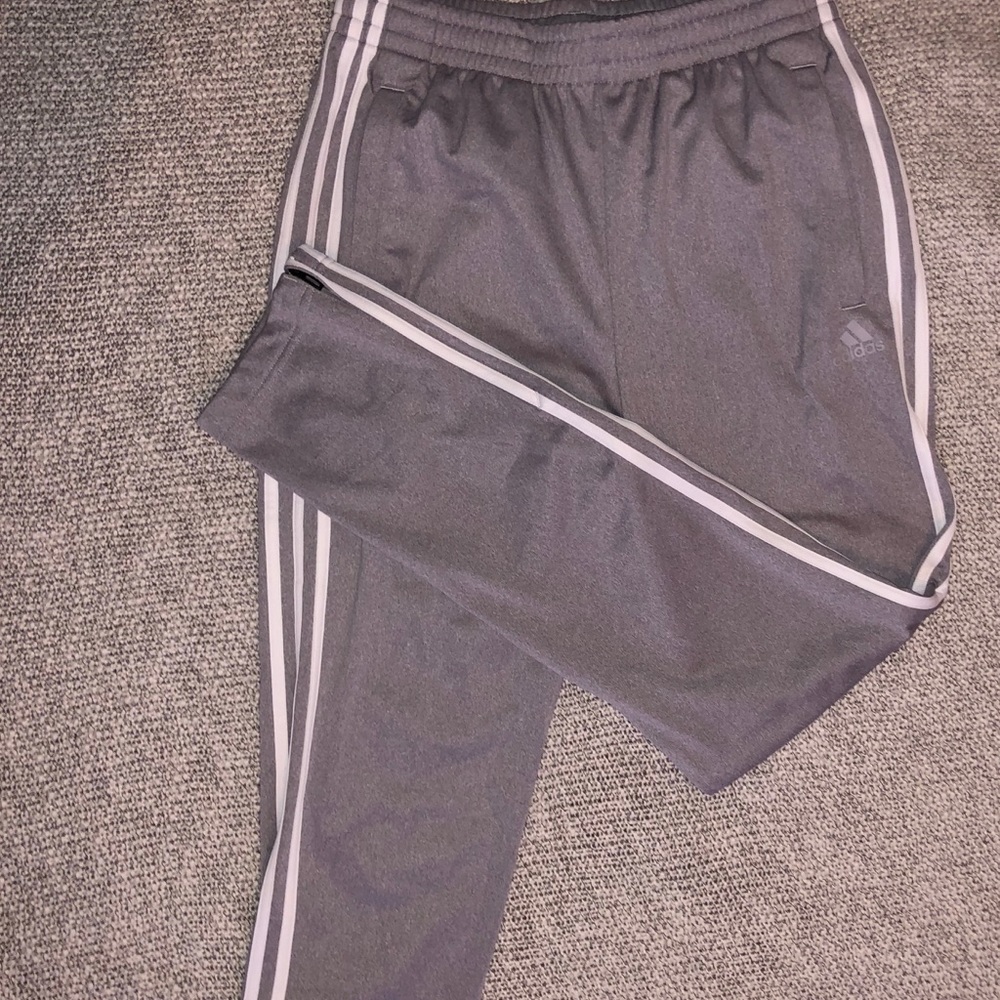 Adidas Men’s jogger pants size M